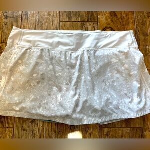 lululemon athletica White Marble-Print Skirt